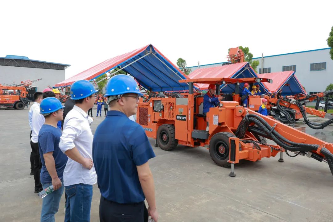 1682297265207745.jpg 1682297265207745.jpg